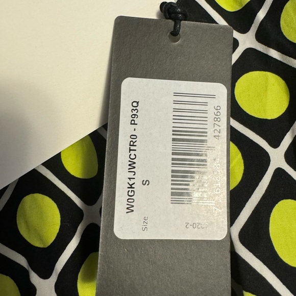 Guess Vibrant Lime and Black Patterned Long Sleeve Dress - Picture 3 of 12